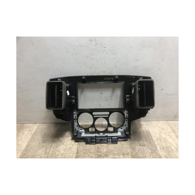 Facade autoradio NISSAN NV200 d’occasion