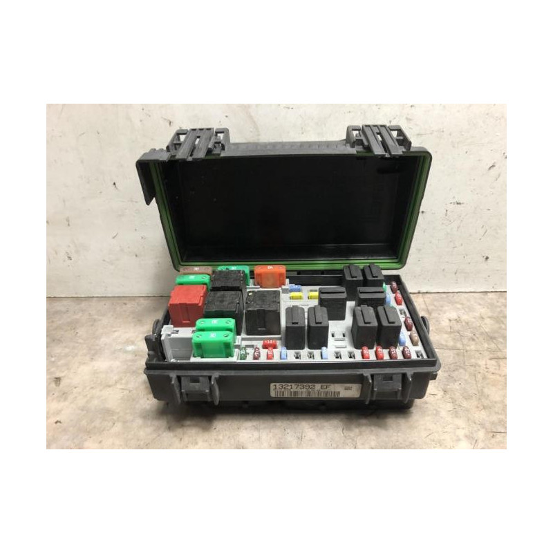 Boitier servitude moteur (BSM) OPEL CORSA D PHASE 1 d’occasion