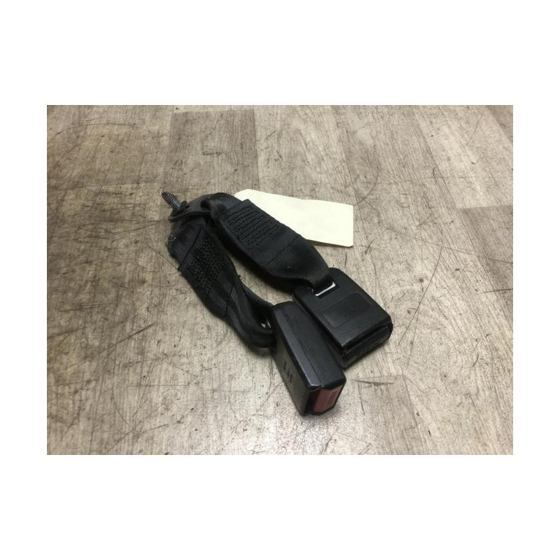 Attache ceinture arriere gauche DACIA SANDERO 1 d’occasion