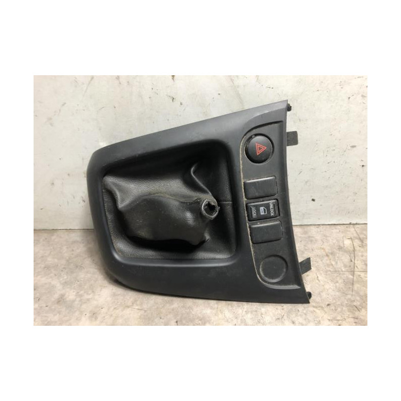 Soufflet de levier de vitesse NISSAN NV200 d’occasion