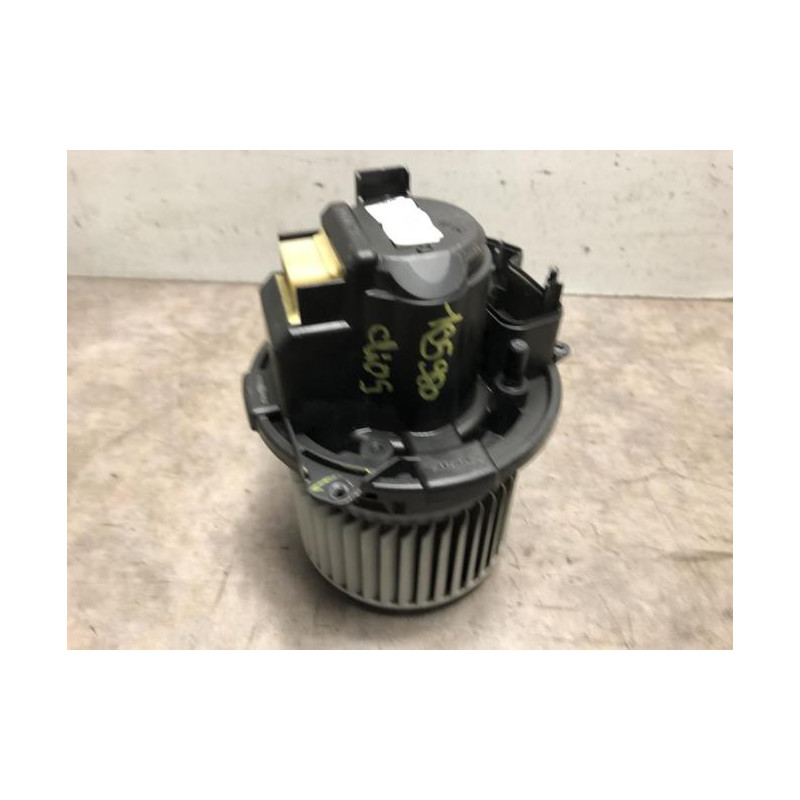 Ventilateur chauffage RENAULT CLIO 5 d’occasion