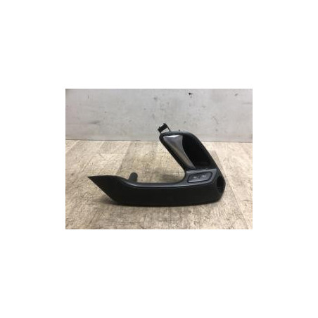Poignee interieur avant gauche VOLKSWAGEN POLO 5 PHASE 1 d’occasion