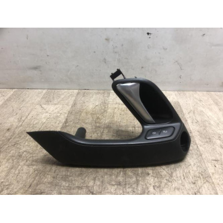 Poignee interieur avant gauche VOLKSWAGEN POLO 5 PHASE 1 d’occasion