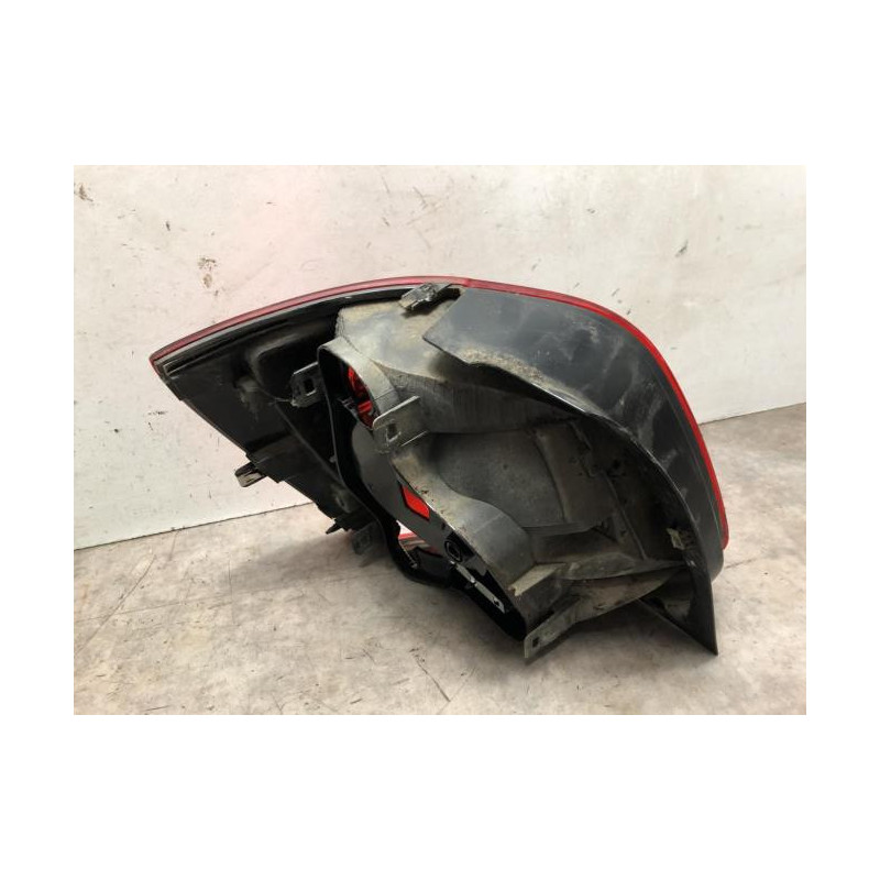Feu arriere principal droit (feux) VOLKSWAGEN POLO 5 PHASE 1 d’occasion