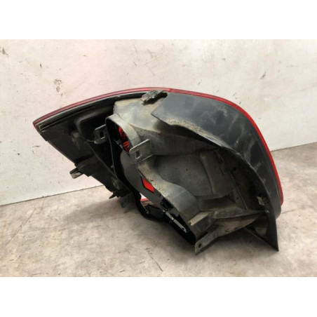 Feu arriere principal droit (feux) VOLKSWAGEN POLO 5 PHASE 1 d’occasion