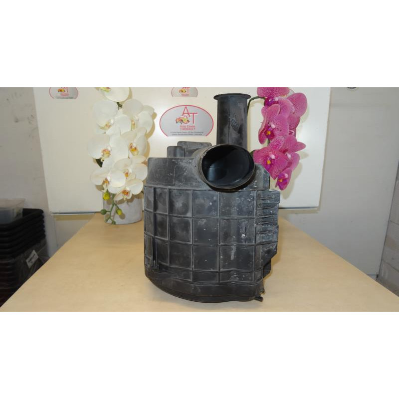 Boitier filtre a air RENAULT CLIO 1 PH2 BERLINE CHIPIE d’occasion