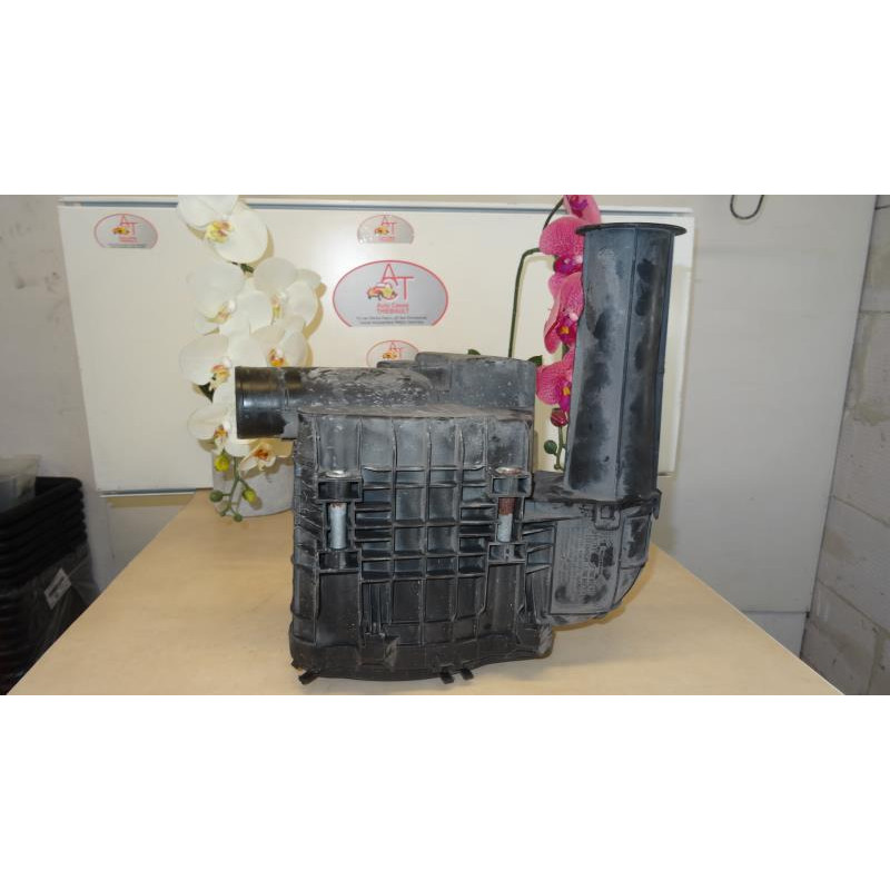 Boitier filtre a air RENAULT CLIO 1 PH2 BERLINE CHIPIE d’occasion