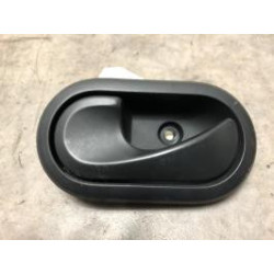 Poignee interieur avant gauche DACIA SANDERO 1 d’occasion
