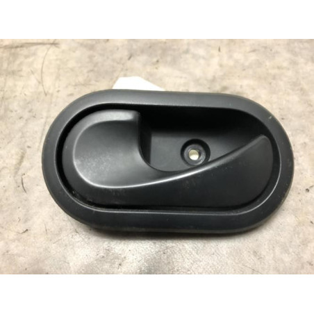 Poignee interieur avant gauche DACIA SANDERO 1 d’occasion