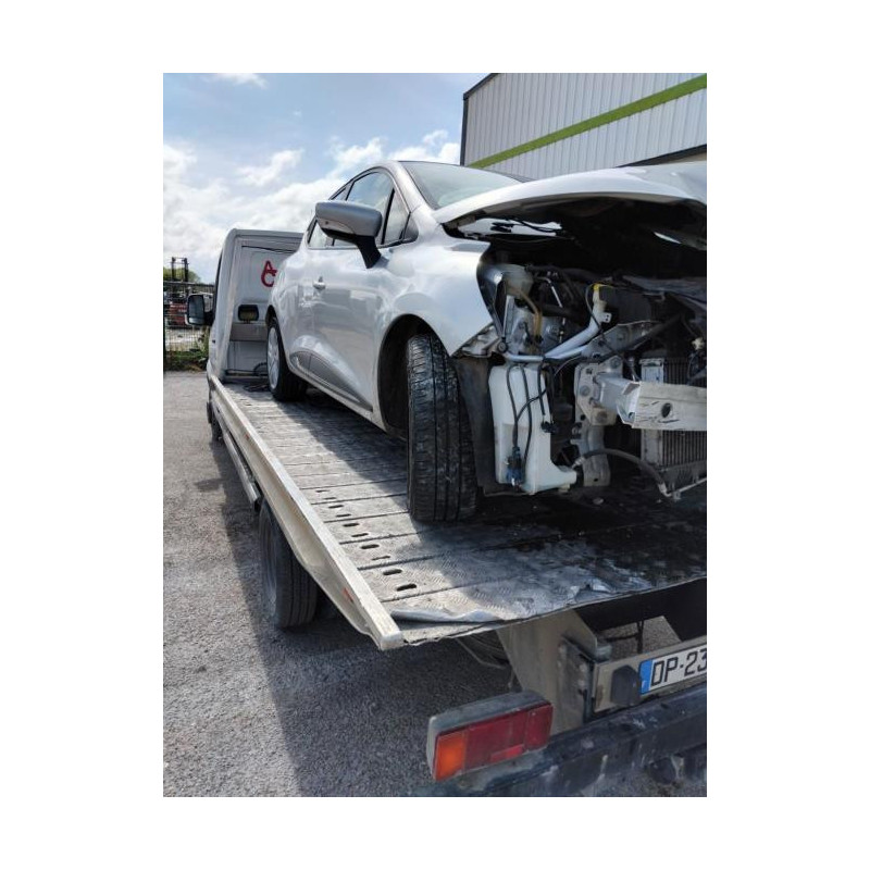 Poignee interieur arriere droit RENAULT CLIO 4 PHASE 1 d’occasion