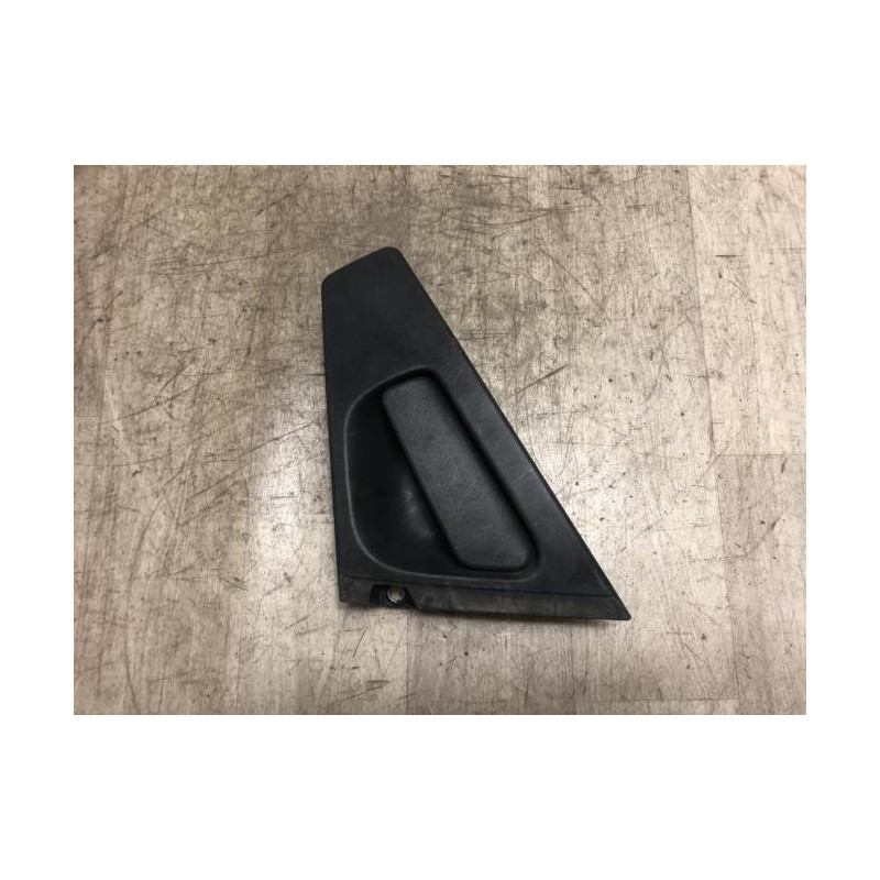Poignee porte arriere droit RENAULT CLIO 4 PHASE 1 d’occasion