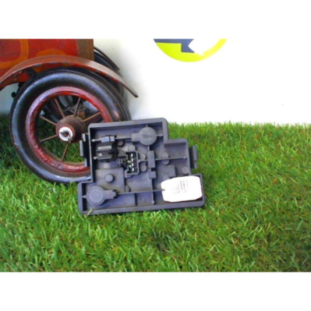 Platine feu arriere gauche CITROEN XANTIA PHASE 2 d’occasion