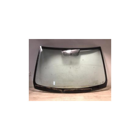 Pare brise DACIA SANDERO 1 d’occasion