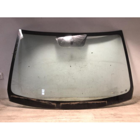 Pare brise DACIA SANDERO 1 d’occasion
