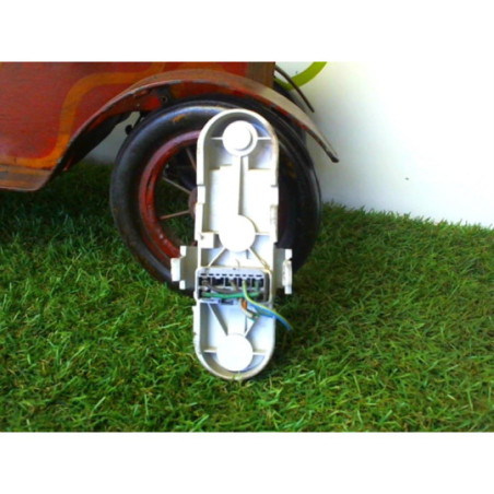 Platine feu arriere gauche VOLVO  d’occasion