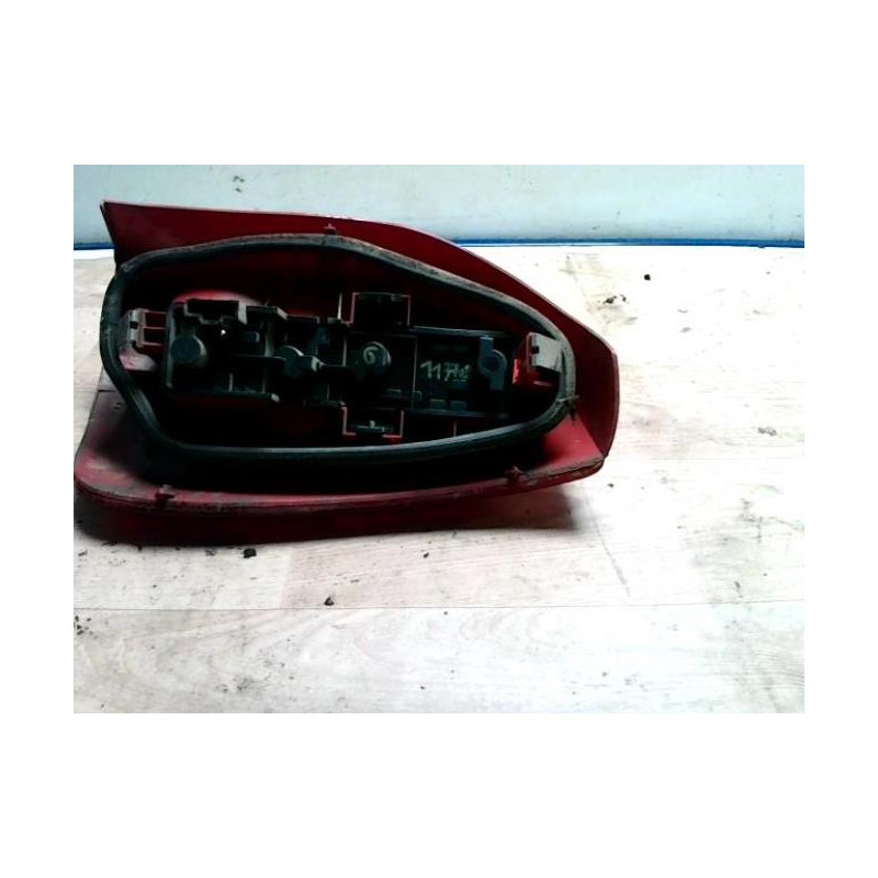 Feu arriere principal gauche (feux) RENAULT SCENIC 2 PHASE 1 d’occasion