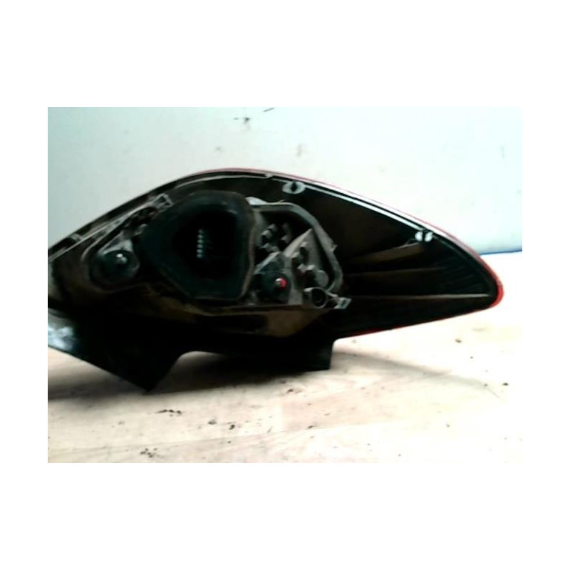 Feu arriere principal droit (feux) OPEL CORSA D PHASE 2 d’occasion