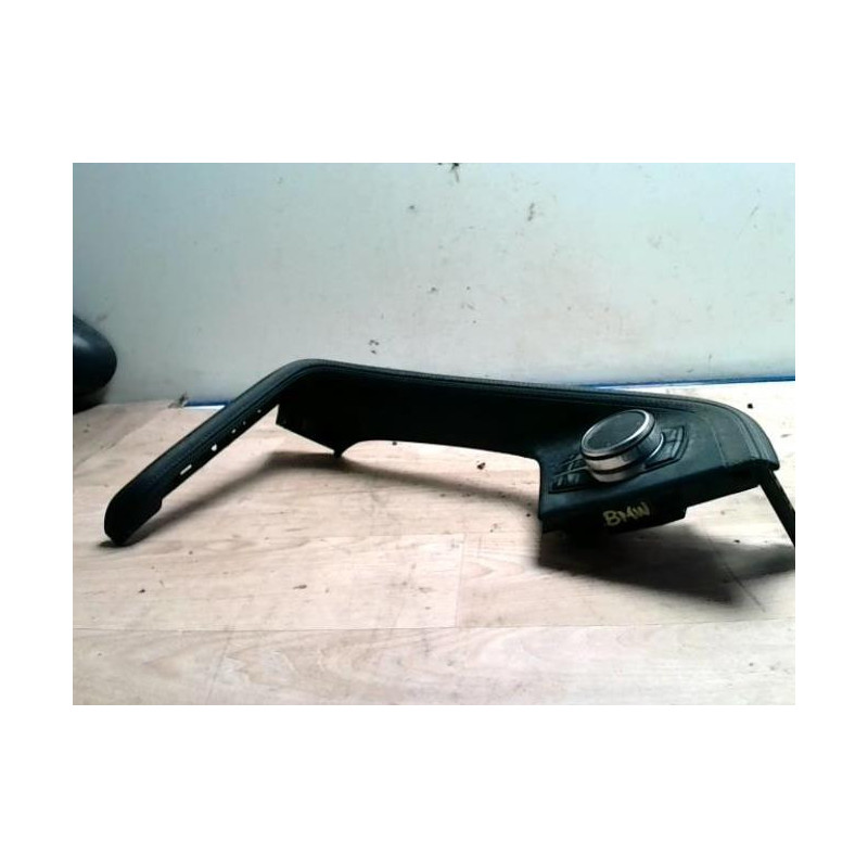 Commande autoradio BMW X1 F48 PHASE 1 d’occasion