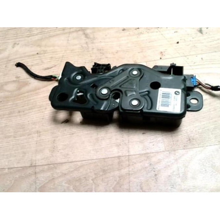 Serrure de coffre BMW X1 F48 PHASE 1 d’occasion