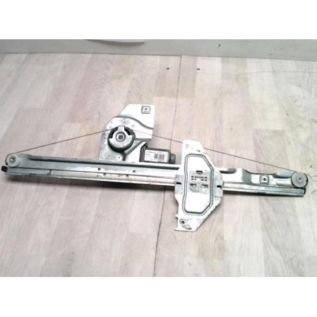 Leve vitre electrique avant droit CITROEN BERLINGO 1 PHASE 1 d’occasion