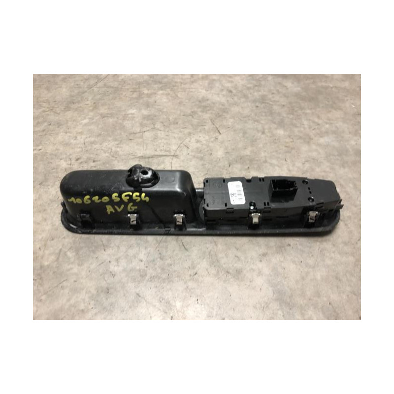 Interrupteur de leve vitre avant gauche MINI MINI 3 F54 CLUBMAN PHASE 1 BREAK d’occasion