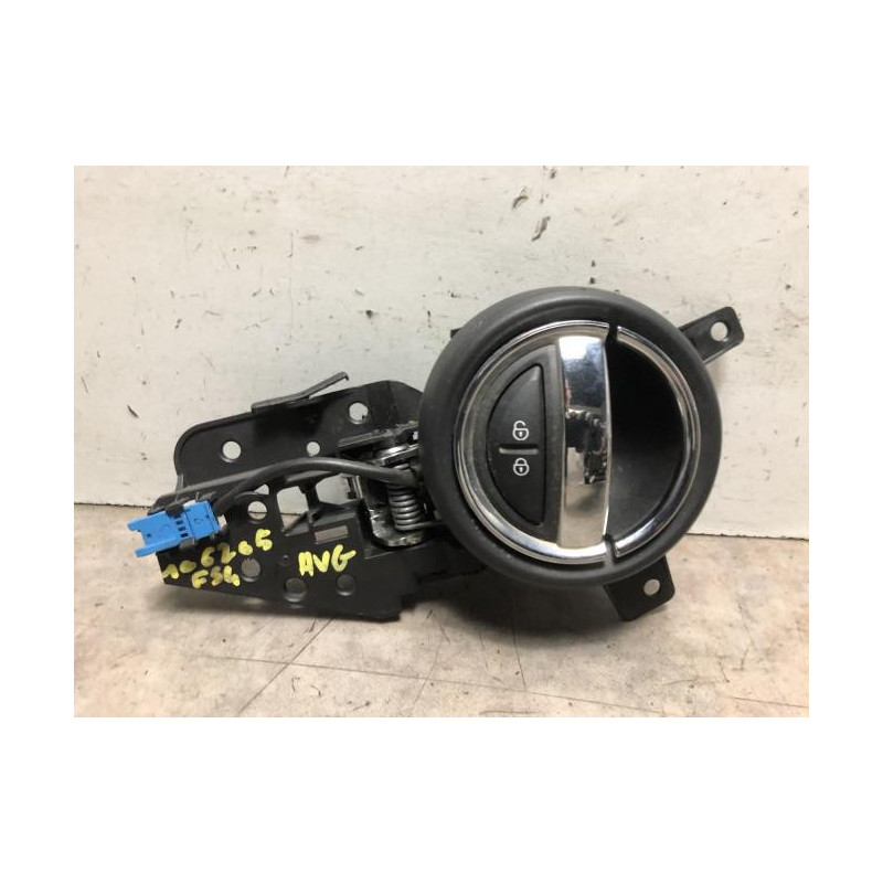 Poignee interieur avant gauche MINI MINI 3 F54 CLUBMAN PHASE 1 BREAK d’occasion