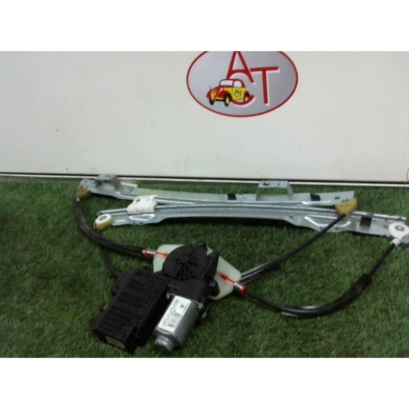 Leve vitre electrique avant droit CITROEN C4 PICASSO PHASE 1 d’occasion