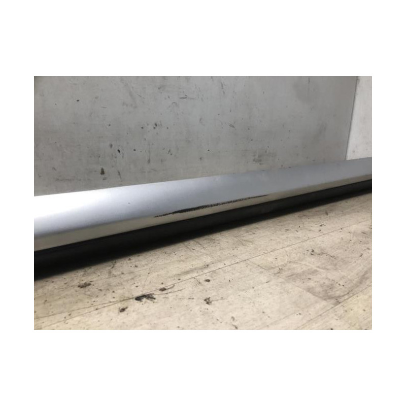 Bas de caisse gauche DACIA SANDERO 1 d’occasion