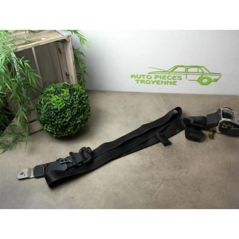 Ceinture avant gauche FORD MONDEO 1 PHASE 1 d’occasion