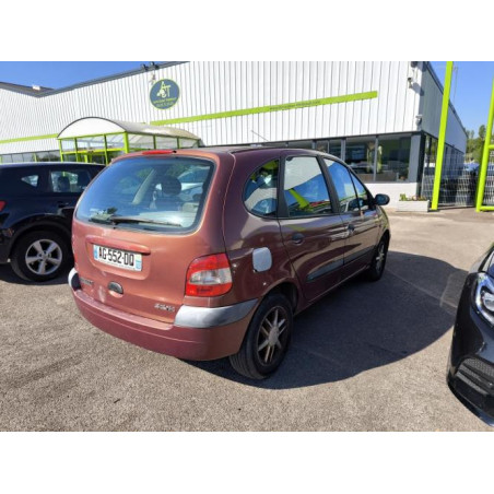 Culasse RENAULT SCENIC 1 PHASE 2 d’occasion