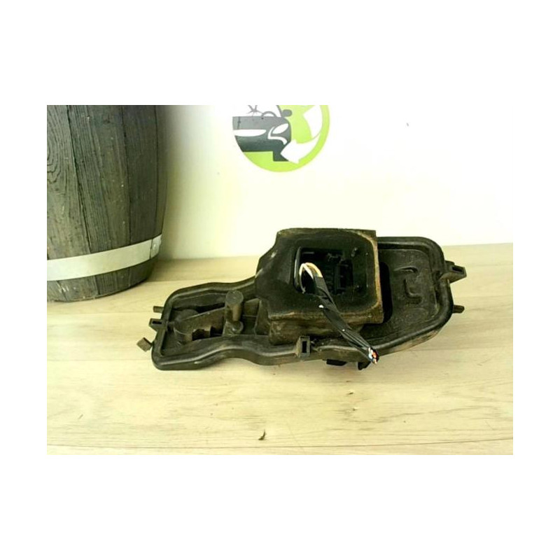 Platine feu arriere droit RENAULT SCENIC 2 PHASE 2 d’occasion