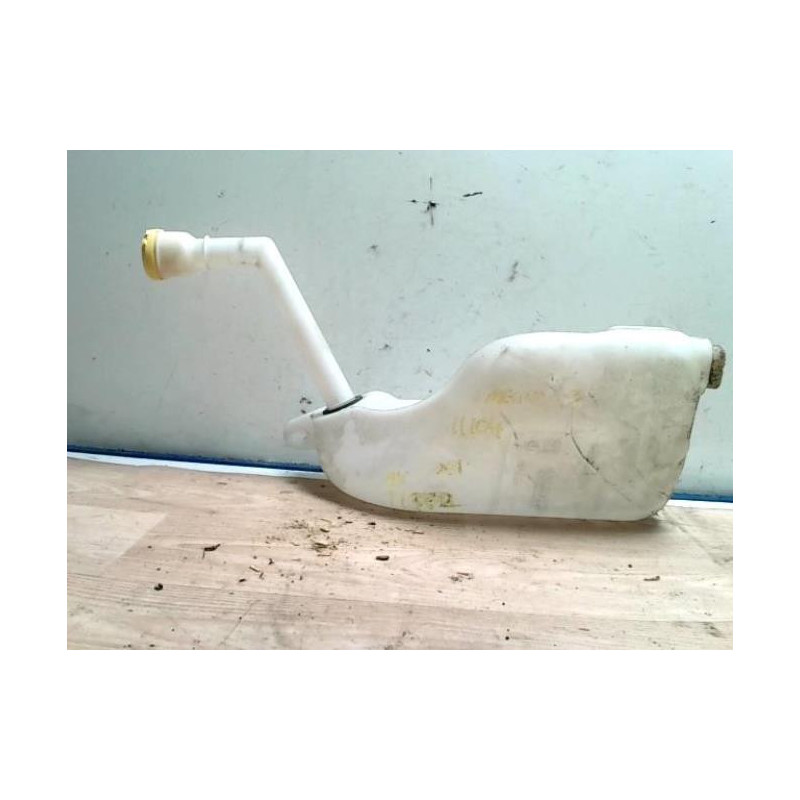 Vase de lave glace RENAULT MEGANE 3 PHASE 1 d’occasion