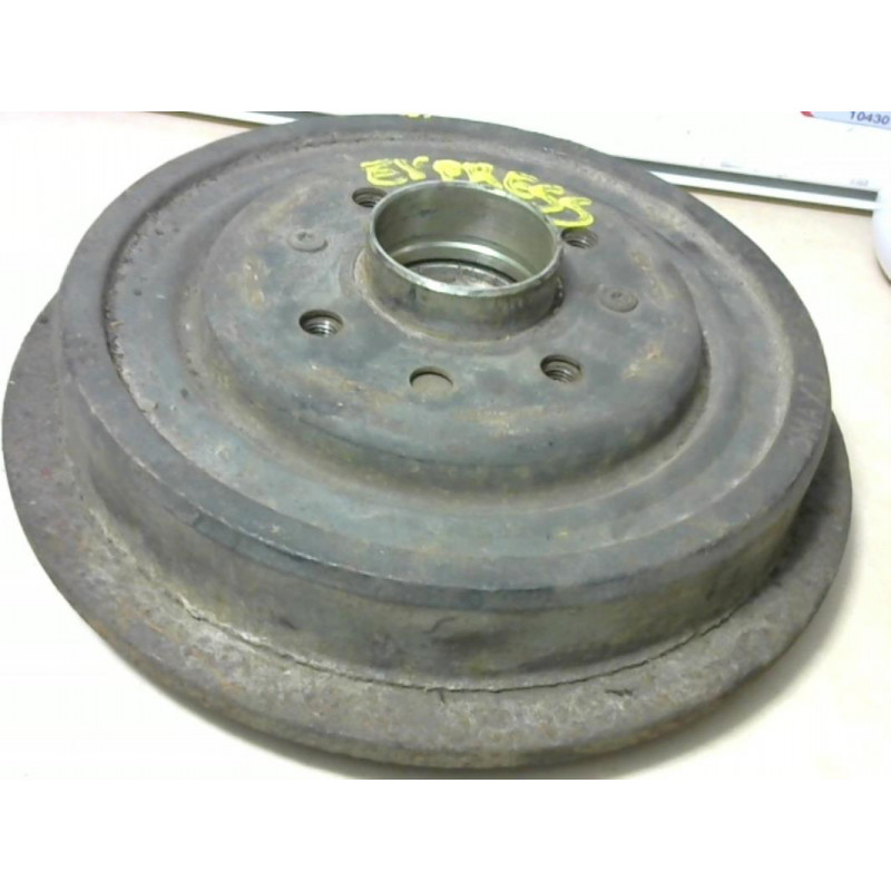 Tambour arriere gauche RENAULT  d’occasion