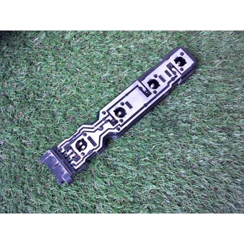 Platine feu arriere gauche FORD  d’occasion