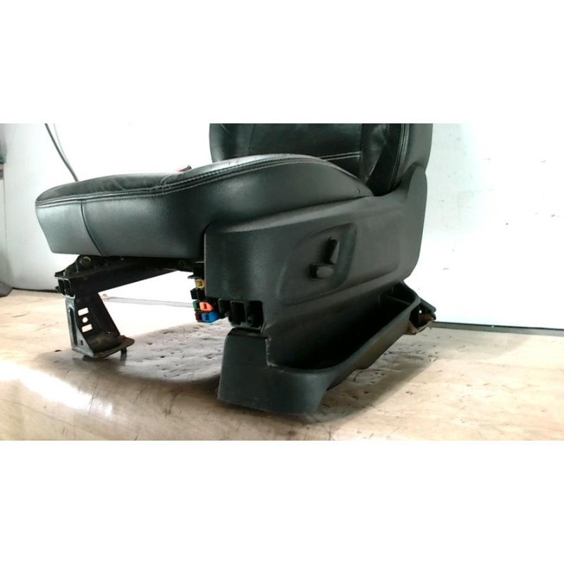 Siege avant gauche FORD KUGA 1 d’occasion
