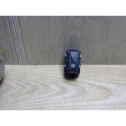 Bouton/Interrupteur RENAULT CLIO 4 PHASE 1 BREAK d’occasion