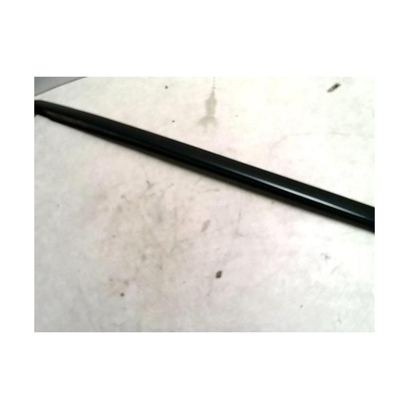 Baguette de porte avant droite CITROEN C4 1 PHASE 1 COUPE d’occasion