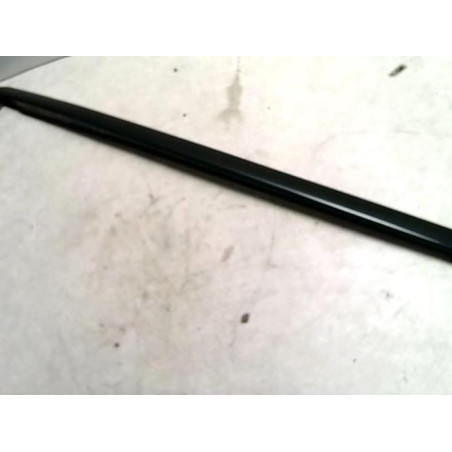 Baguette de porte avant droite CITROEN C4 1 PHASE 1 COUPE d’occasion