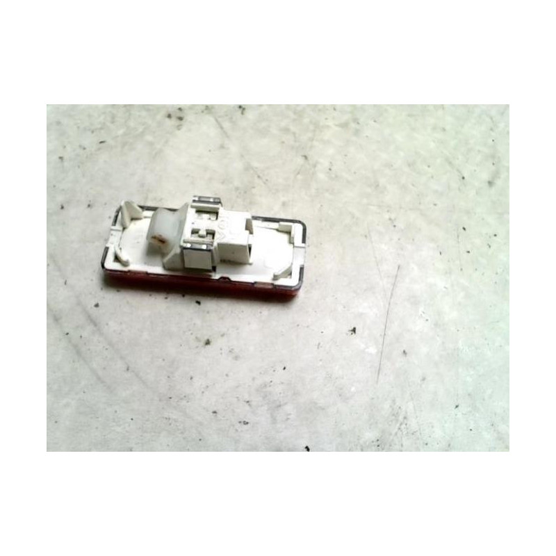 Lumiere porte avant droit CITROEN C4 1 PHASE 1 COUPE d’occasion