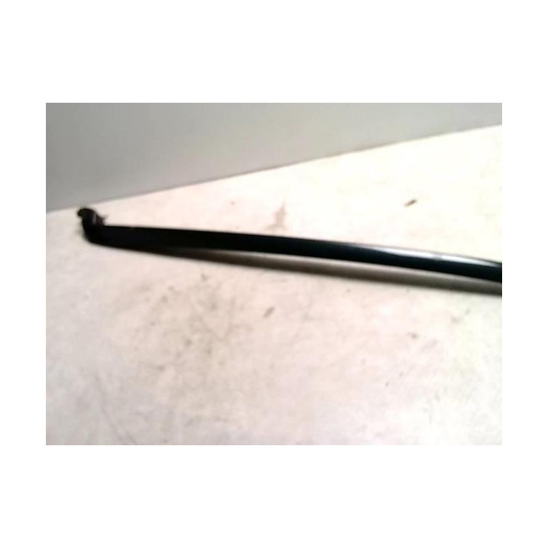 Baguette de porte avant gauche CITROEN C4 1 PHASE 1 COUPE d’occasion