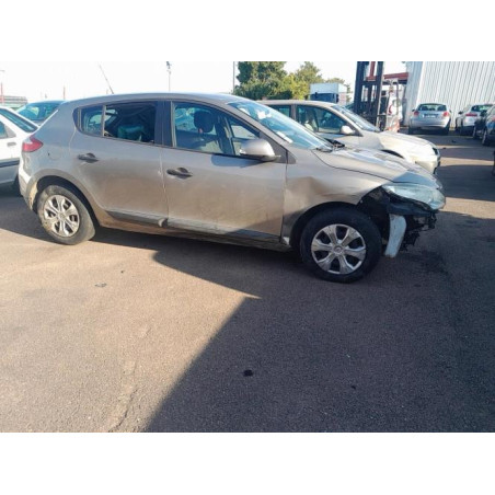 Poignee interieur arriere droit RENAULT MEGANE 3 PHASE 1 d’occasion