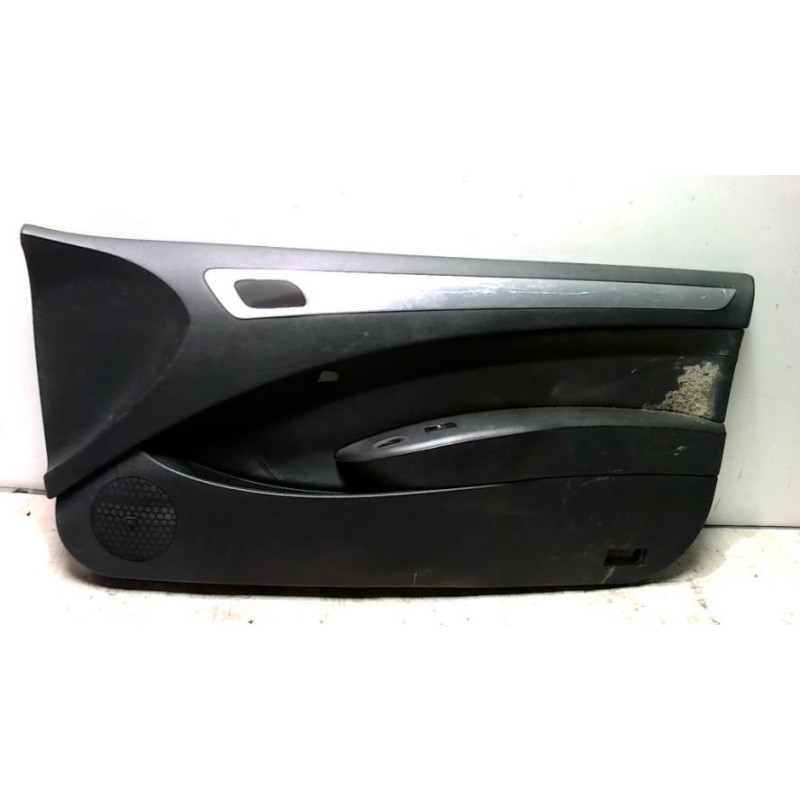 Panneau de porte avant droit PEUGEOT 407 COUPE d’occasion