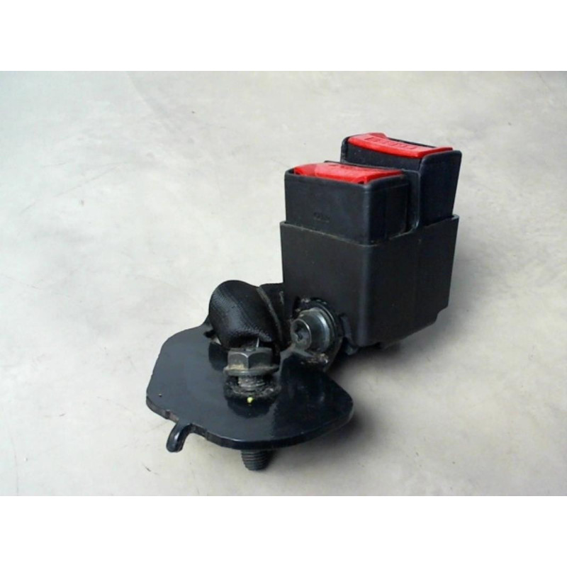 Attache ceinture arriere centrale RENAULT R18 PHASE 1 d’occasion