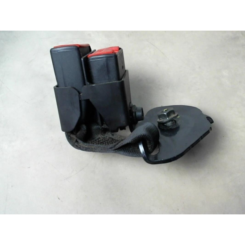 Attache ceinture arriere centrale RENAULT R18 PHASE 1 d’occasion