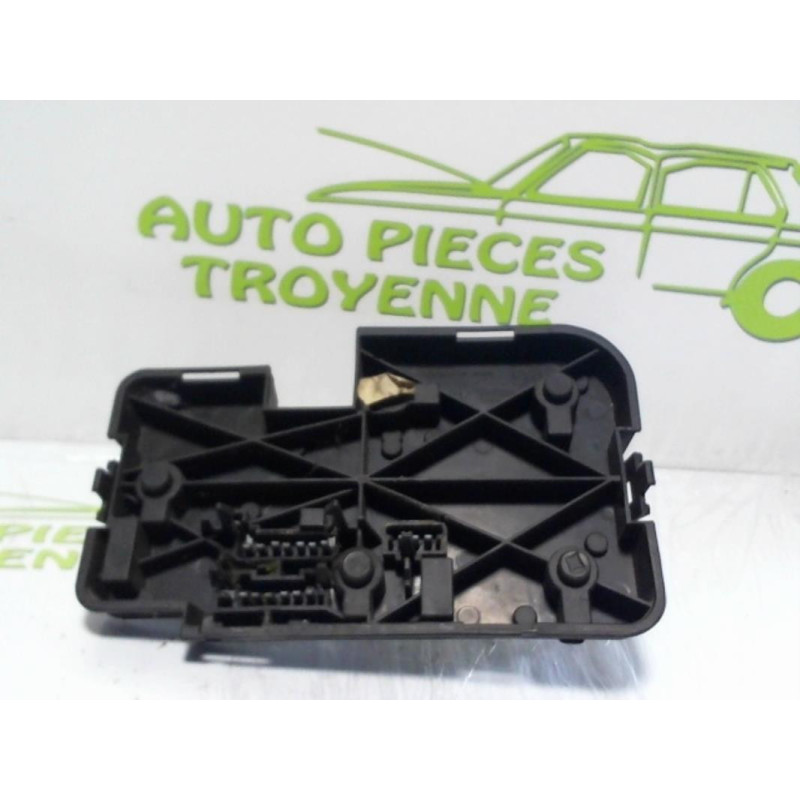 Platine feu arriere gauche CITROEN BX d’occasion