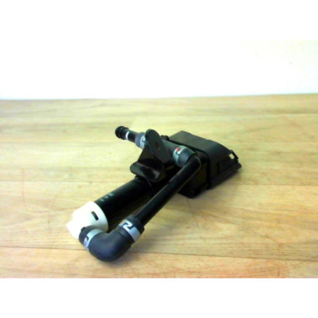 Pompe lave glace avant MAZDA  d’occasion