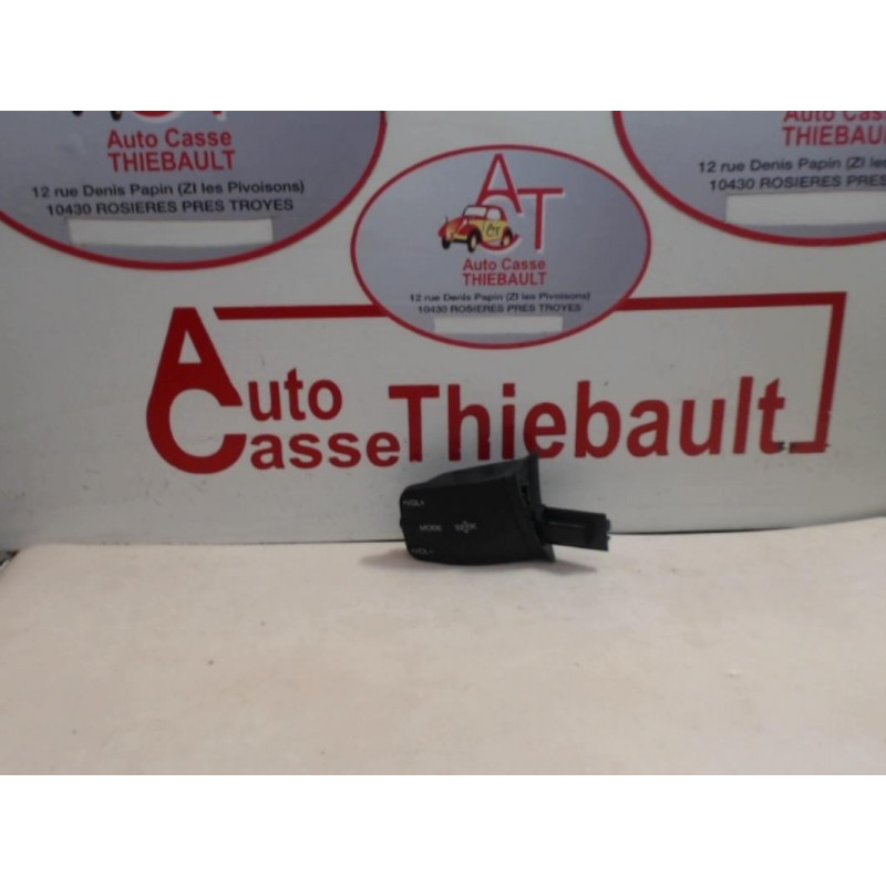 Commande autoradio FORD FOCUS II SW PHASE 1 d’occasion