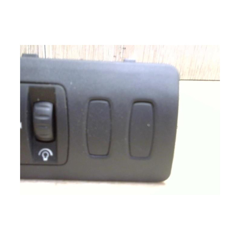 Commande de reglage hauteur de phare RENAULT CLIO 3 PHASE 1 d’occasion