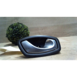 Poignee interieur arriere droit RENAULT MEGANE 3 PHASE 1 BREAK d’occasion