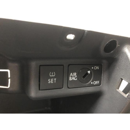Boite a gants VOLKSWAGEN POLO 5 PHASE 1 d’occasion